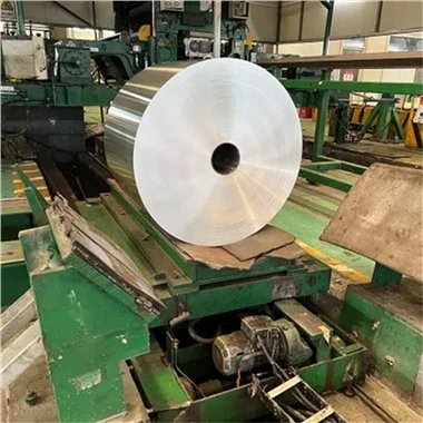 2B50 Aluminiumfolierulle