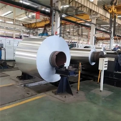 Matservicerulle av aluminiumfolie