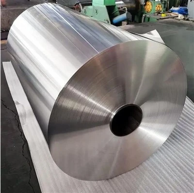 Jumborullar av aluminiumfolie av livsmedelskvalitet